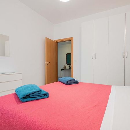 Green Apartment Bari Exterior photo