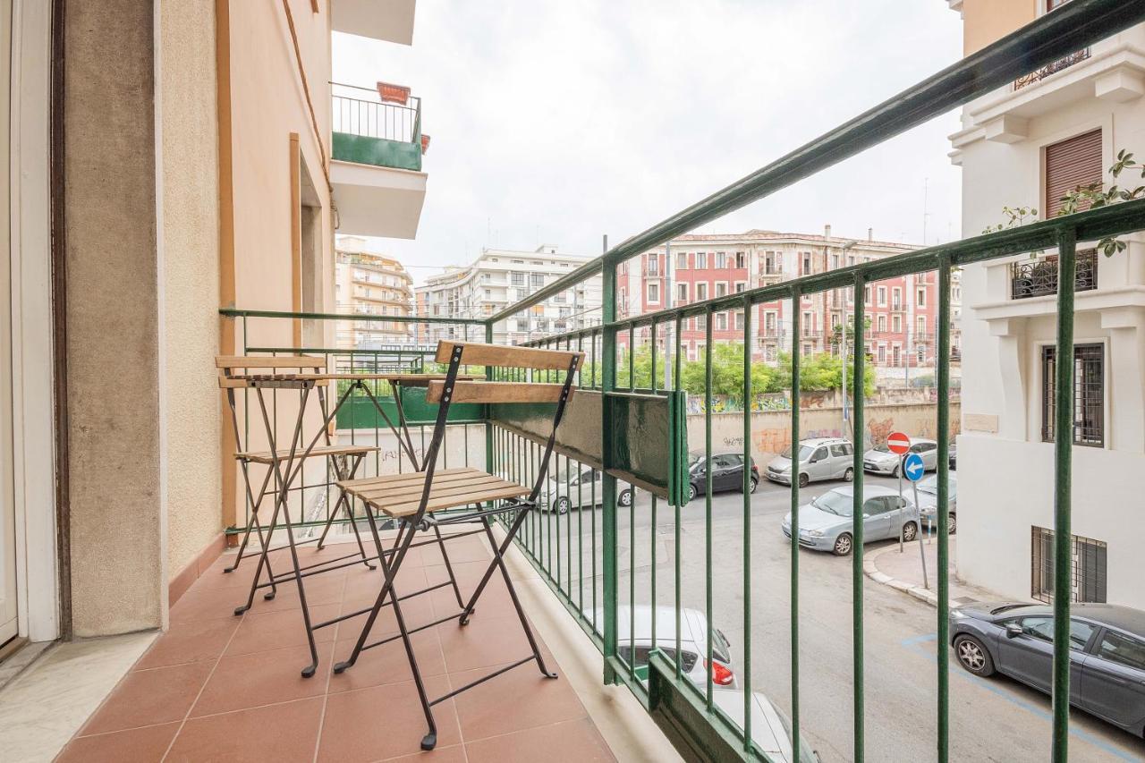 Green Apartment Bari Exterior photo